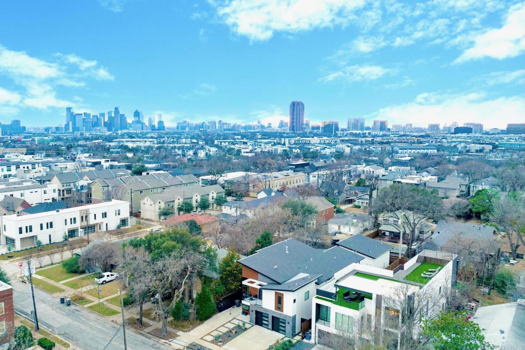 Newly Built 4Br Home In Uptown Dallas - Private Pool, Hot Tub, Gym & Games Room! Luaran gambar